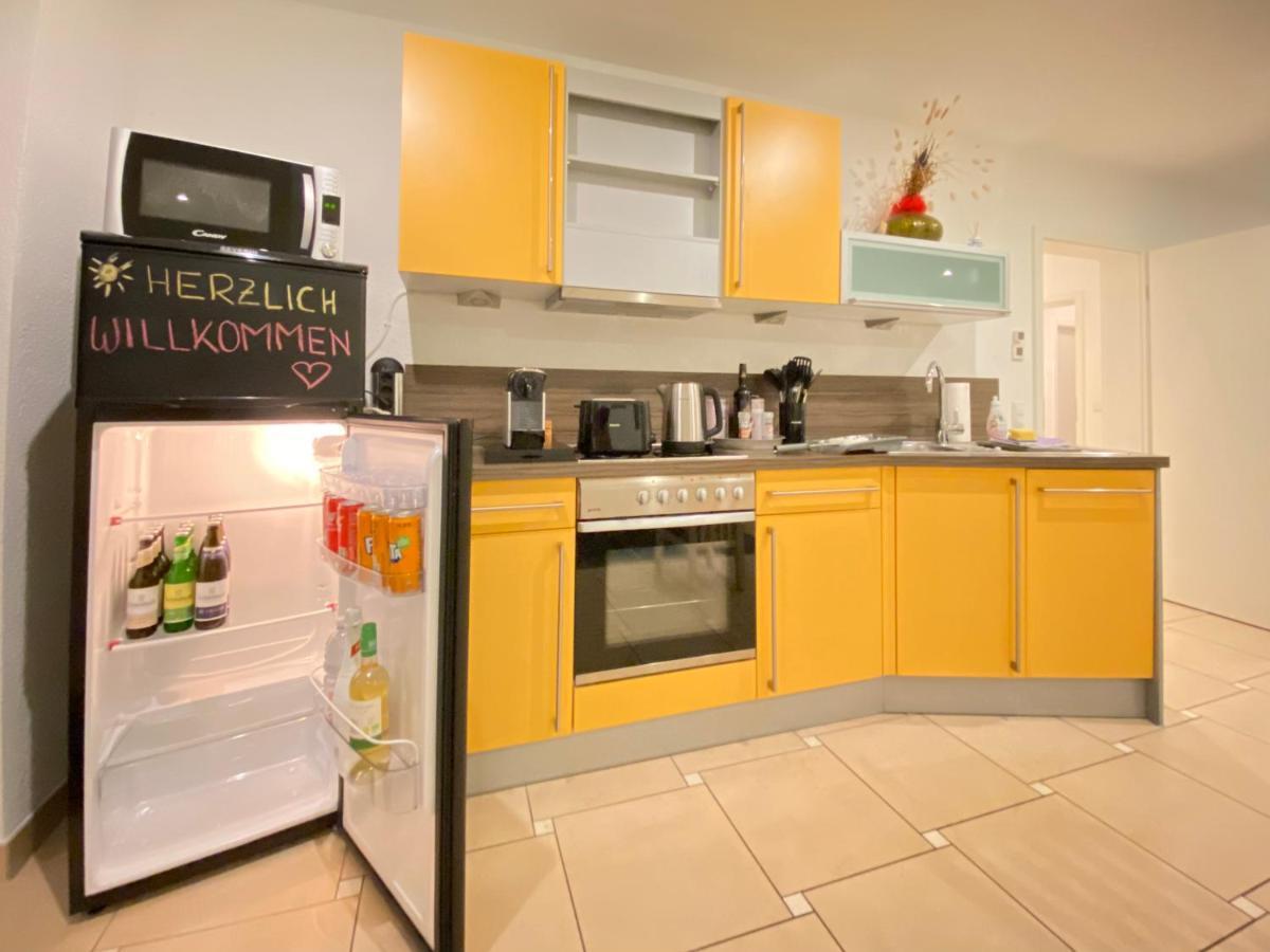 2 Zimmer Apartment, 70 Qm, Max 4 Pers, Private Terasse, 2 Parkplaetze, Internet 250 Mbit 가르트링겐 외부 사진